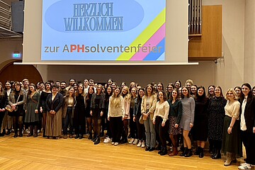 PH-Absolventinnen und -Absolventen feiern Studienabschluss