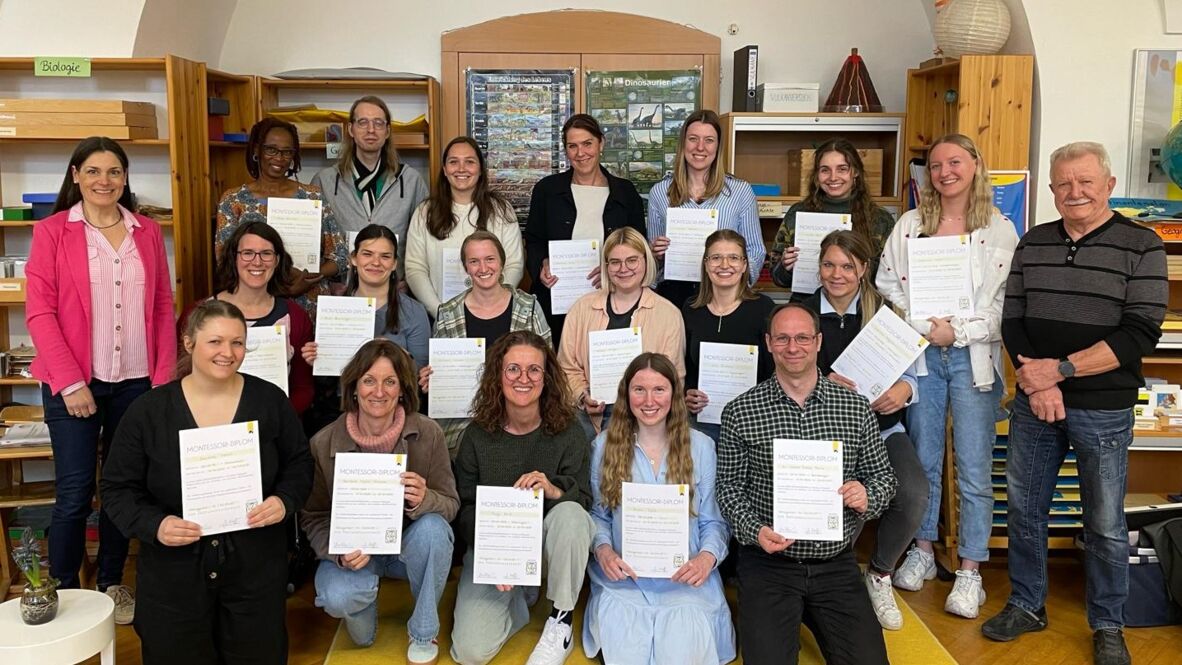 Montessori-Diplom AWW 02 Montessori-Diplom AWW 02