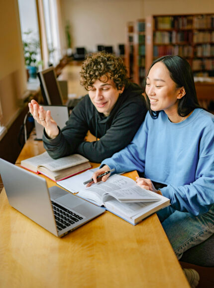 Kommunikation und Sprache Kommunikation und Sprache